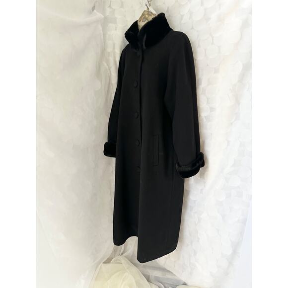 100% Wool Woman’s LONG Black MAXI Dress Coat Faux Fur Trim Albert Nipon USA Made - Picture 6 of 12